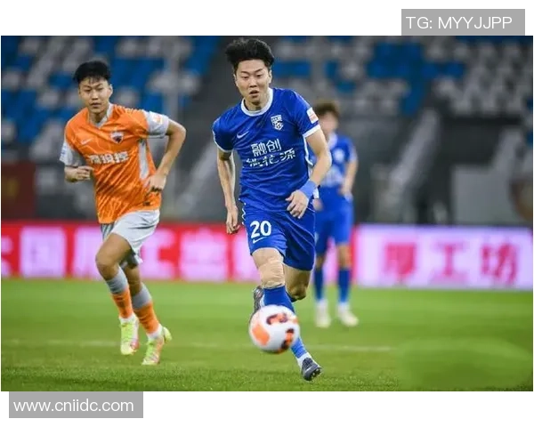 深圳足球队强势领跑锦标赛积分榜88分稳居第一名 深圳足球队强势领跑锦标赛积分榜88分稳居第一名