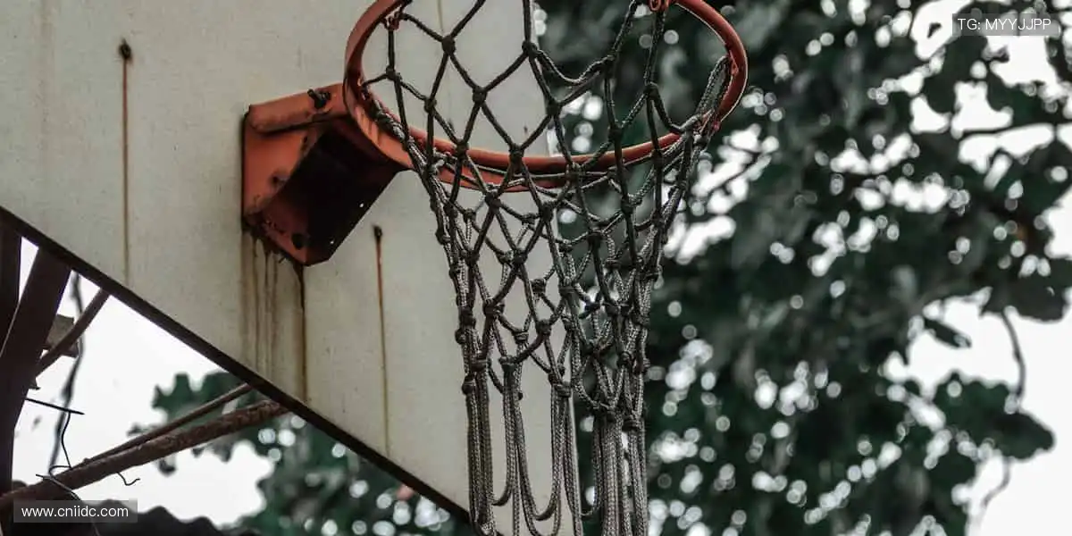 🎥多屏互动，实时弹幕，让观赛更有温度！